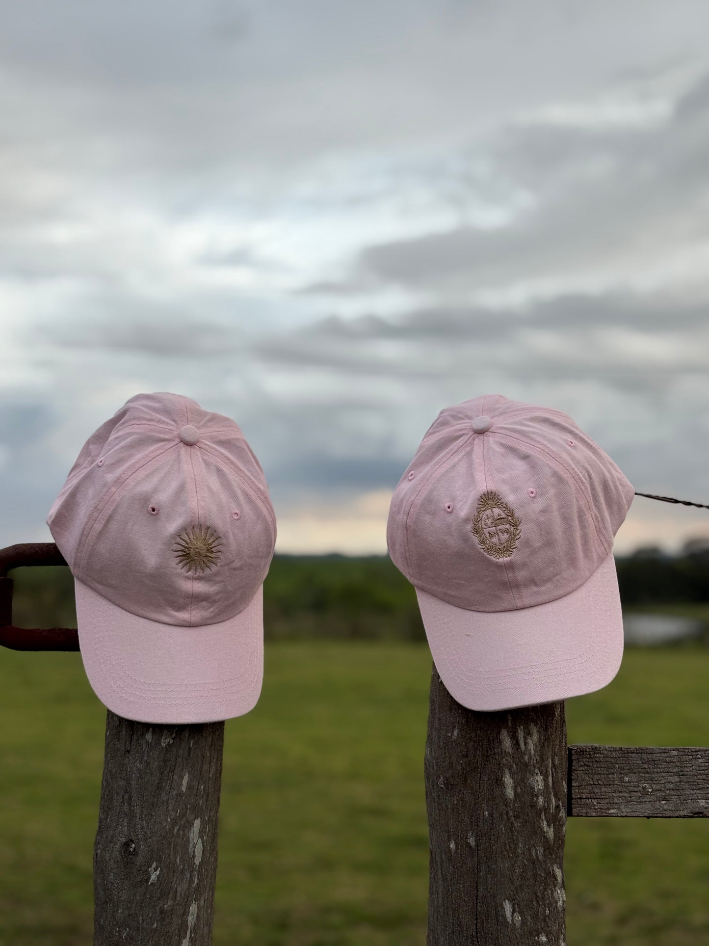Gorros Escudo y Sol